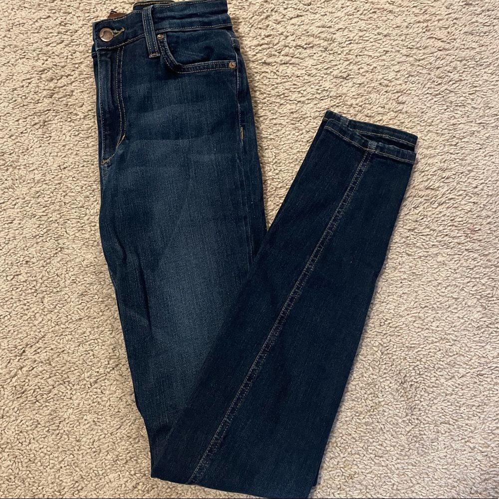 Joe’s high rise legging Jean